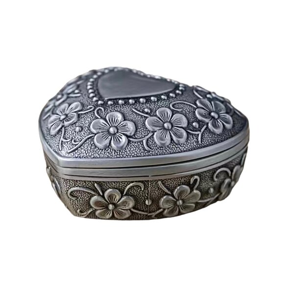 Heart-Shaped Floral Metal Trinket Box With Velvet Lining 2" Small Keepsake Jewel - Picture 3 of 11